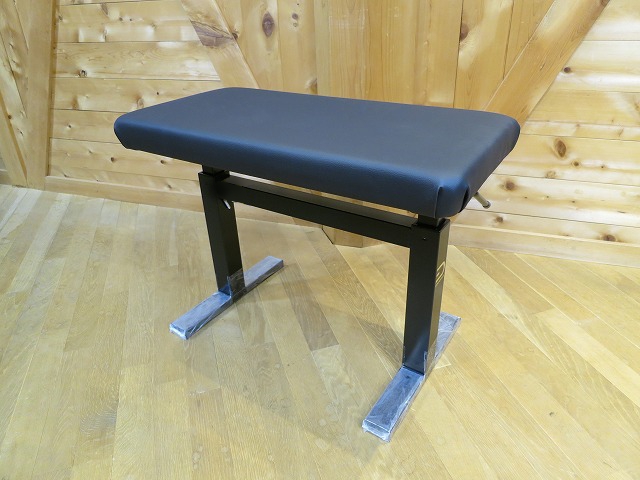 イタリア製ピアノ椅子 MODEL810 油圧式(革座面) ｜ アクセサリー