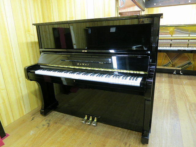 KAWAI アップライトピアノ BL 61
